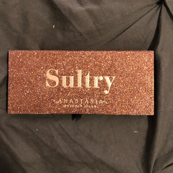 Anastasia Beverly Hills Sultry Palette - Picture 4 of 5